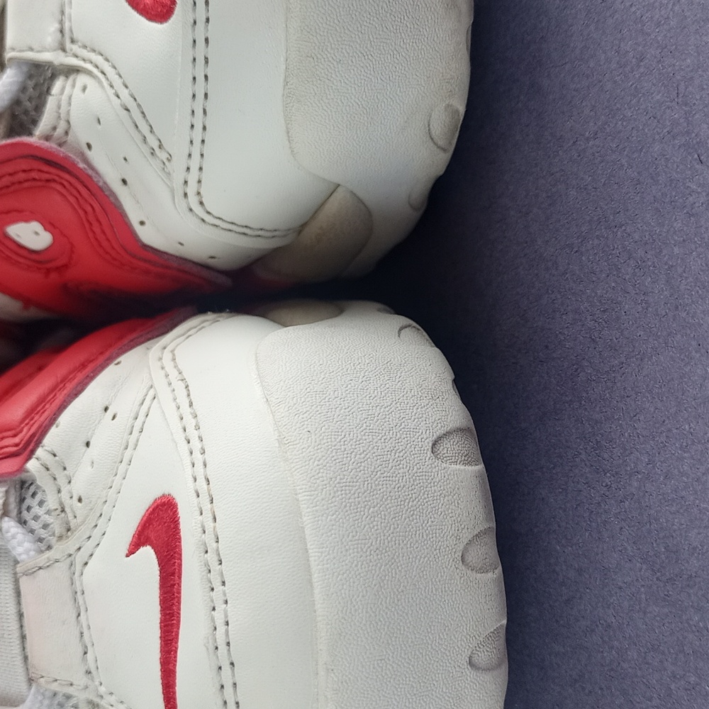 Nike Air More Uptempo Varsity Red Athletic Shoes 414962-100 - Picture 10 of 14